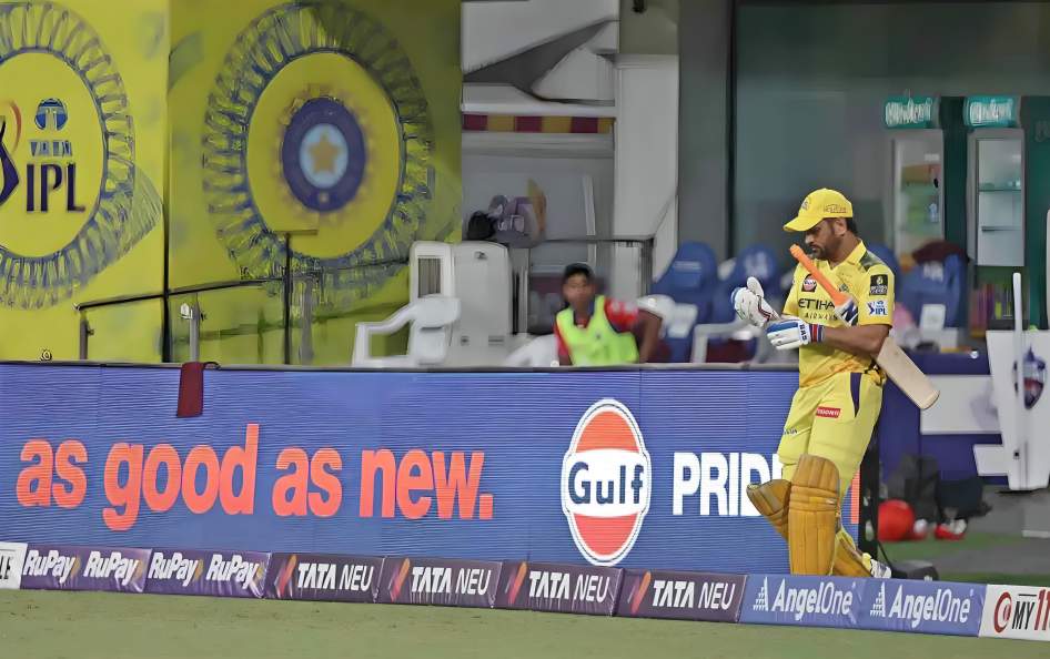 IPL 2025: Stephen Fleming Finally Speaks on MS Dhoni’s Retirement Rumours